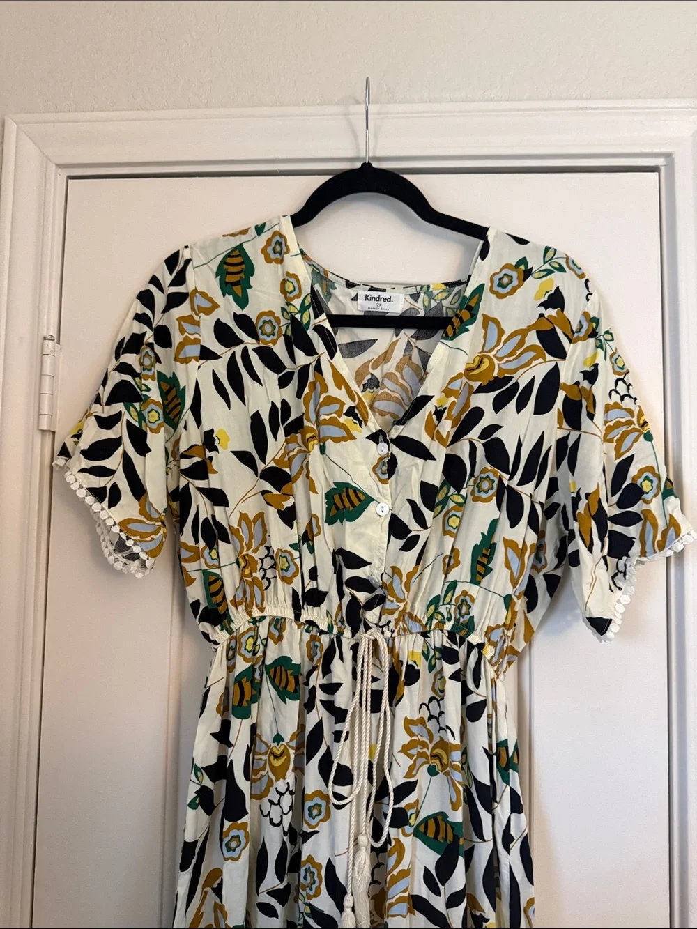 Kindred Cream Floral Midi Dress with Black & Green Print - Picture 4 of 6